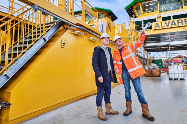 Kroon op je werk Vacaturefoto's met vaandel (2)